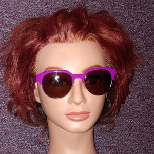 Hot pink Carrera sunnies